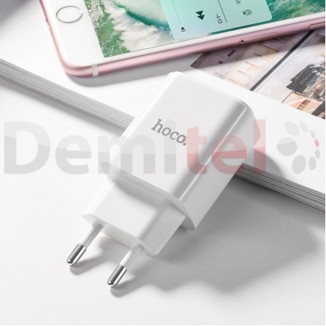Зарядно HOCO C62A 220V 2.1A с Lightning кабел Бяло