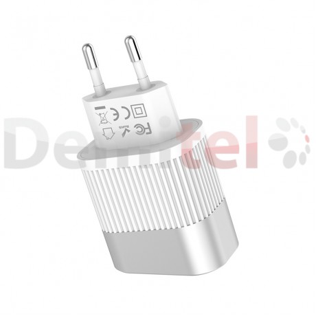 Зарядно HOCO C40A 220V 2.4A Бяло
